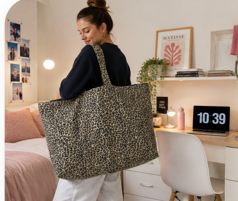 LEOPARD LAUNDRY BAG